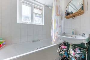 bathroom- click for photo gallery